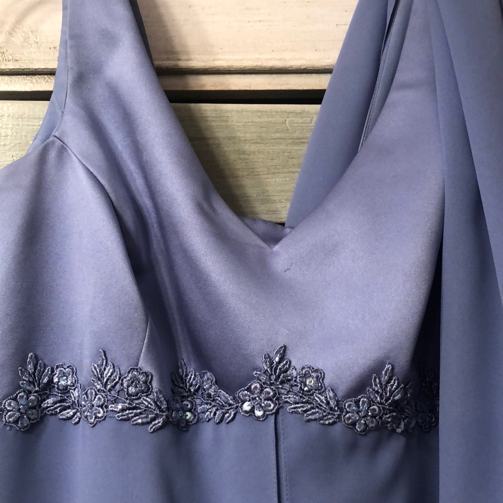 David’s Bridal Periwinkle brides maid dress